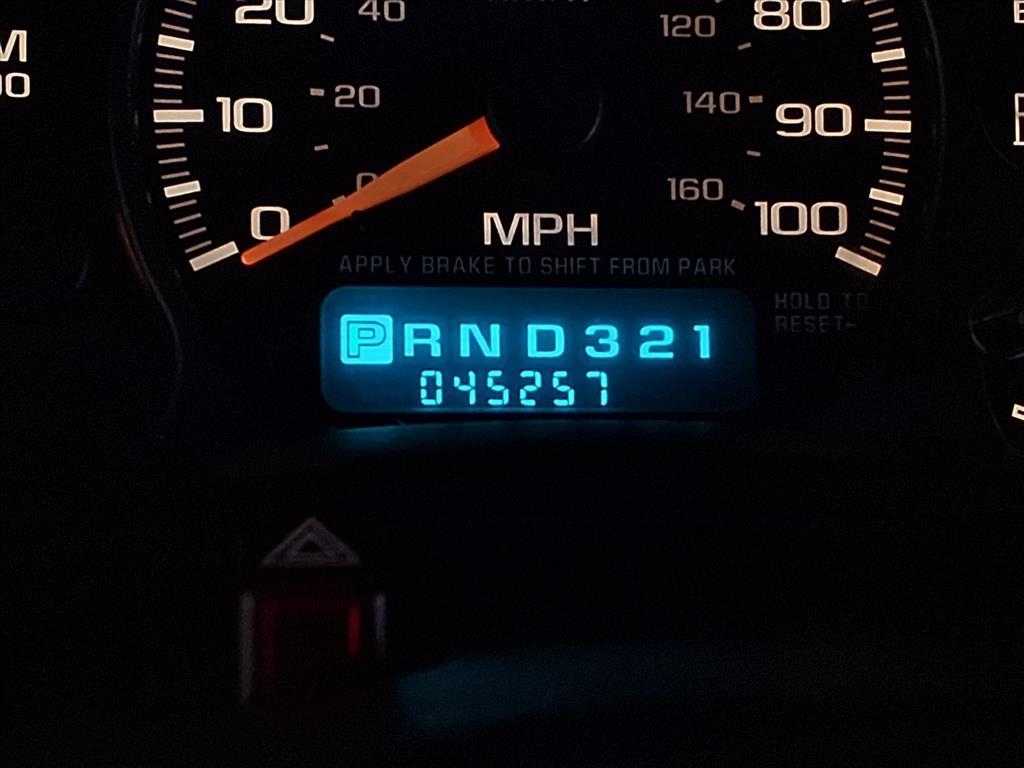 Chevrolet Silverado 3500 Reg Cab 133" WB 4WD DRW LS 2002