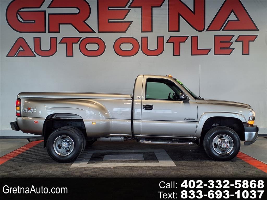 Chevrolet Silverado 3500 Reg Cab 133" WB 4WD DRW LS 2002