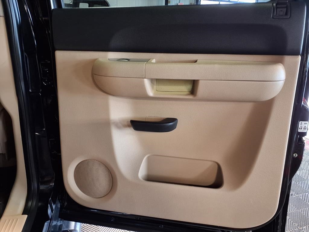 Chevrolet Silverado 2500HD 4WD Crew Cab 153" LT w/1LT 2007