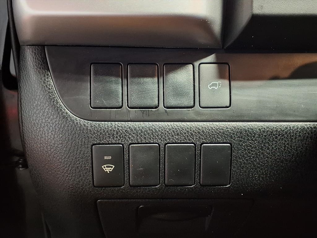 Toyota Highlander AWD 4dr V6 XLE (Natl) 2015