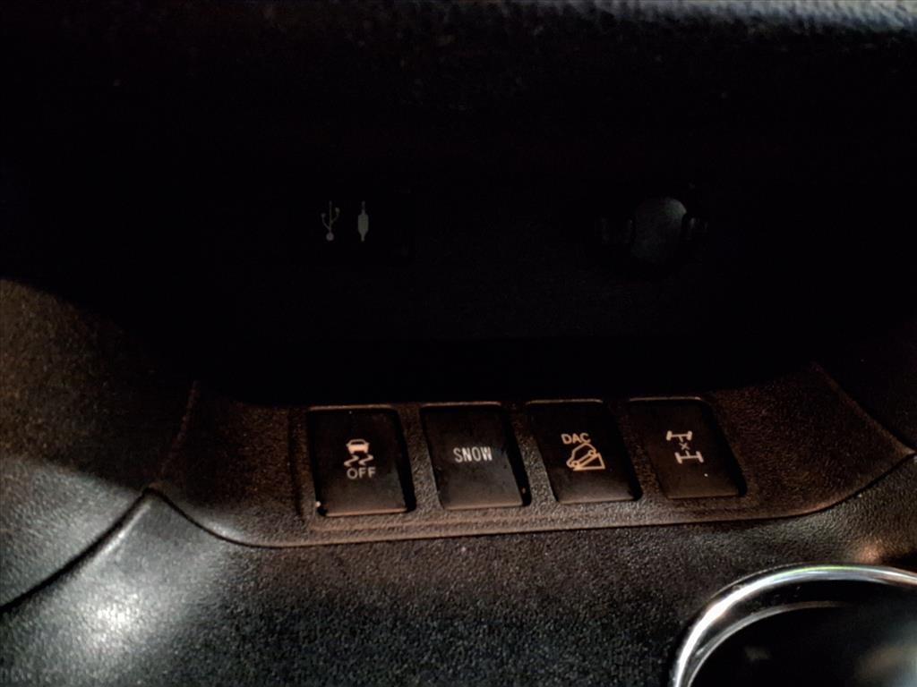 Toyota Highlander AWD 4dr V6 XLE (Natl) 2015