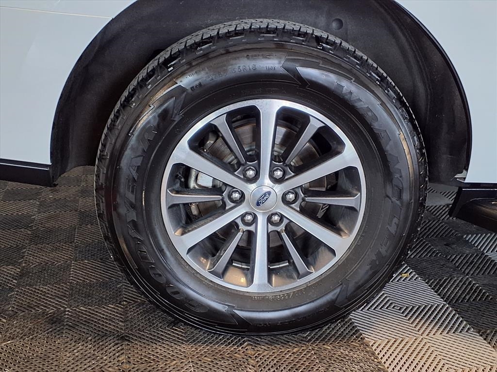 Ford Expedition XLT 4x4 2019