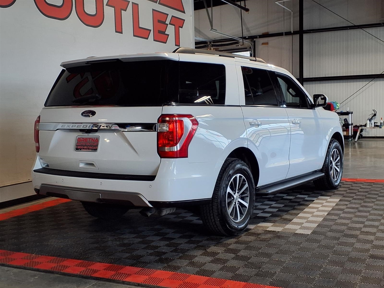 Ford Expedition XLT 4x4 2019