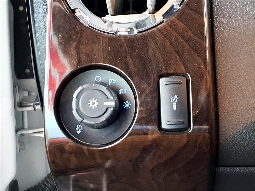 Ford Super Duty F-250 SRW  2013