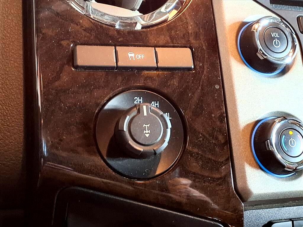 Ford Super Duty F-250 SRW  2013