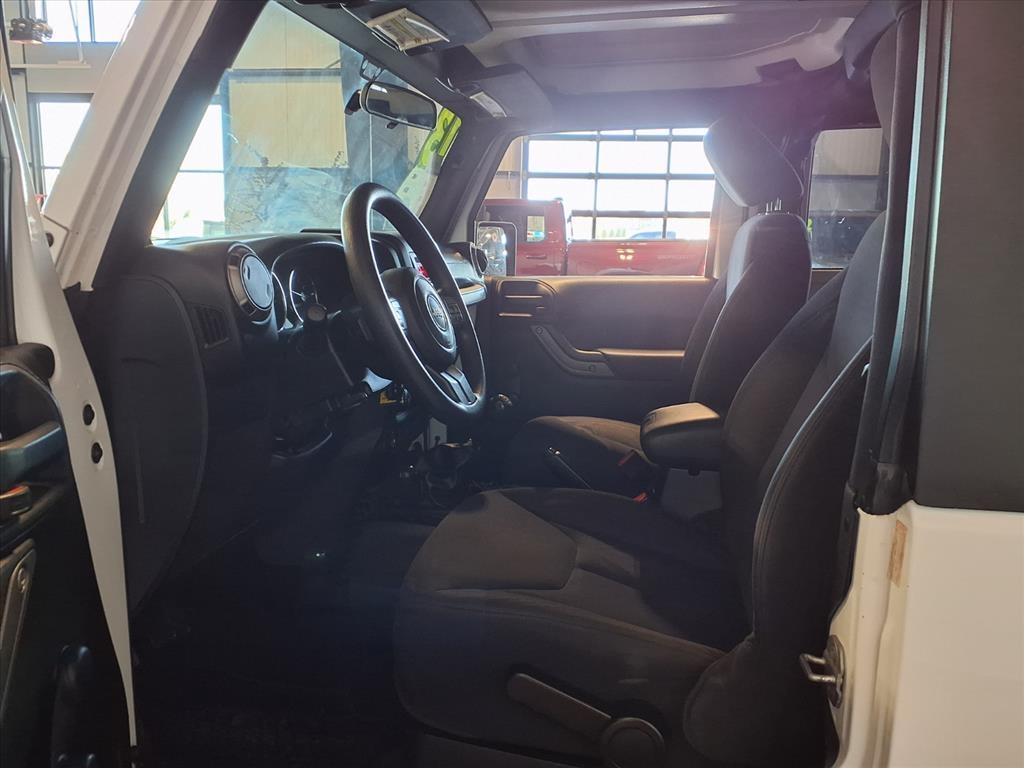 Jeep Wrangler 4WD 2dr Sport 2013