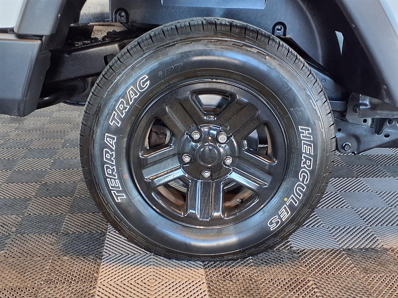 Jeep Wrangler 4WD 2dr Sport 2013