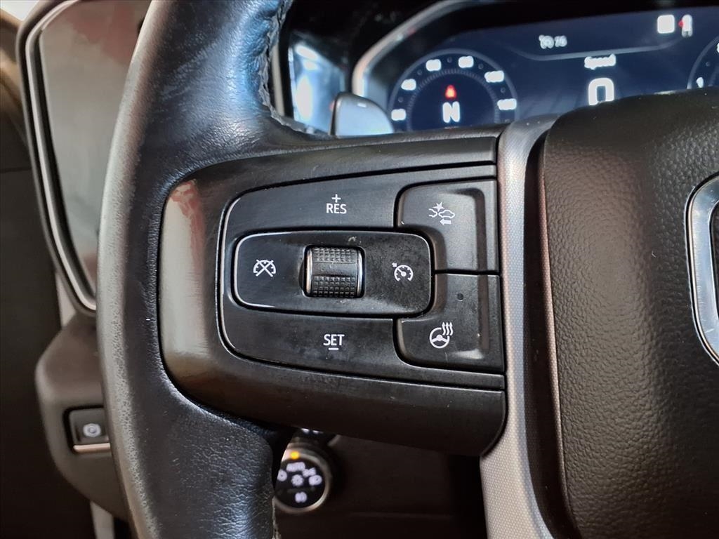 GMC Sierra 1500 4WD Crew Cab 147" SLT 2022