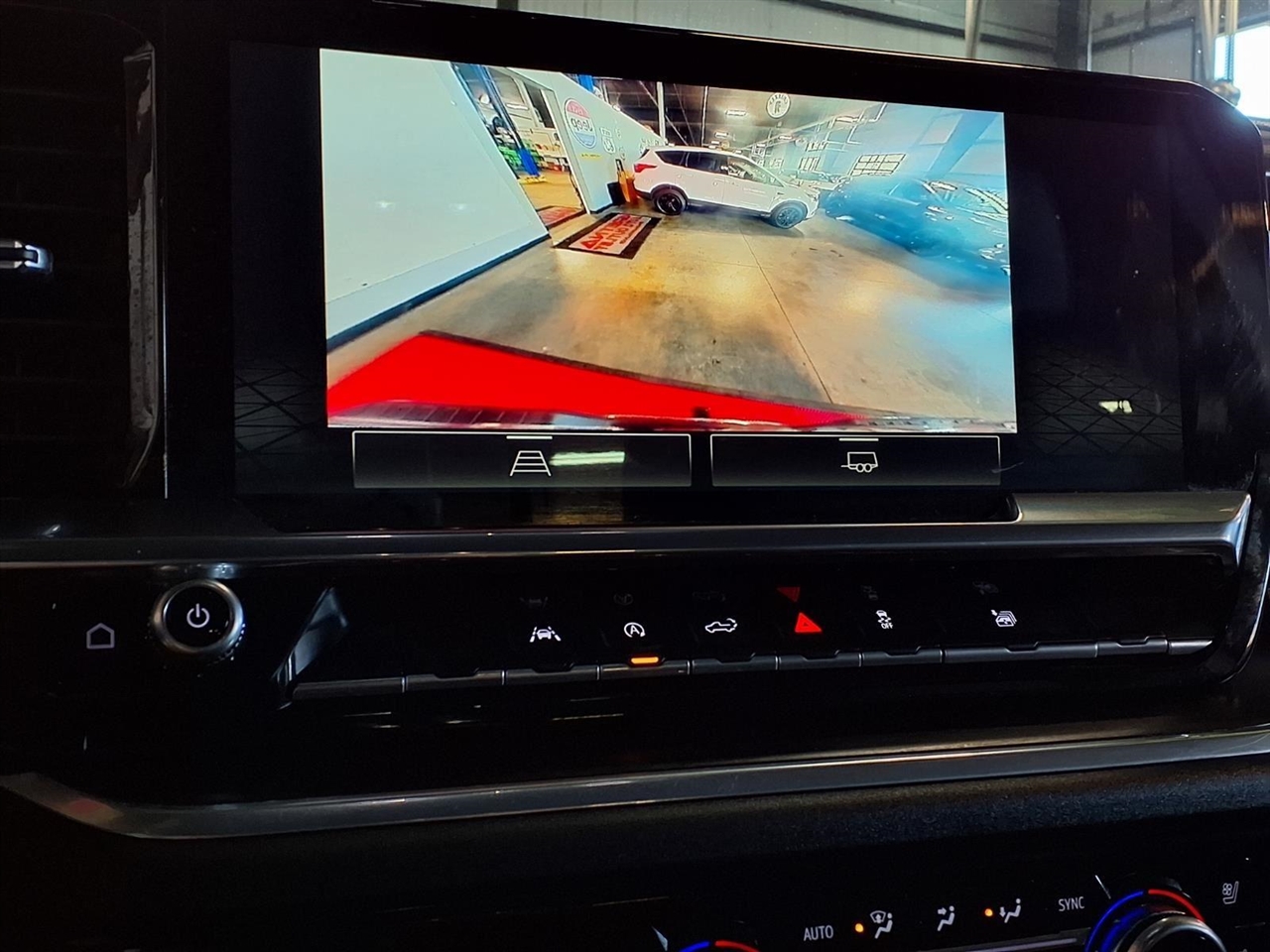 GMC Sierra 1500 4WD Crew Cab 147" SLT 2022