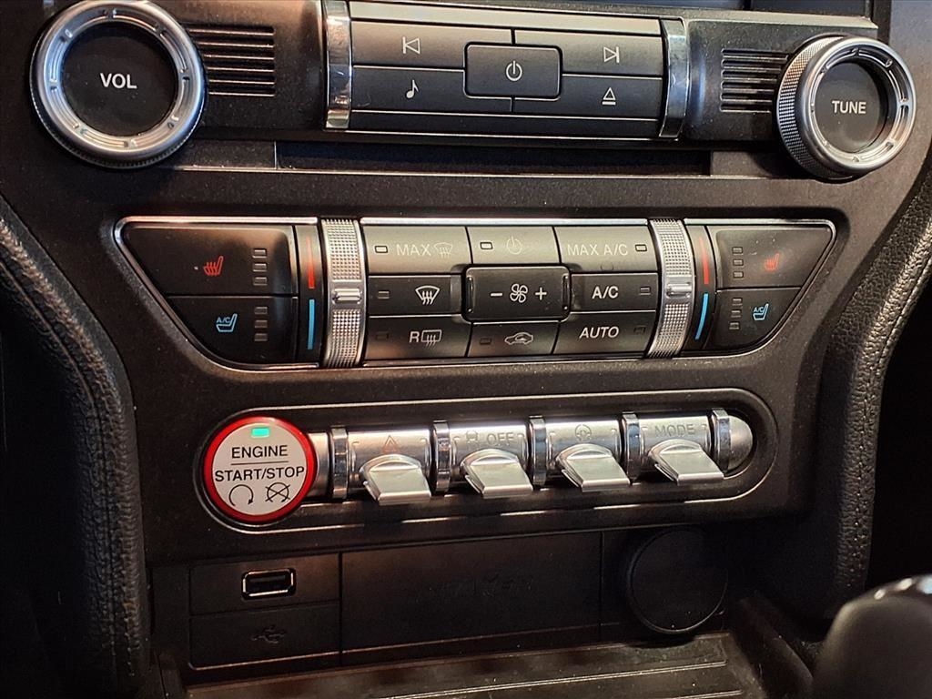 Ford Mustang 2dr Fastback EcoBoost 2015