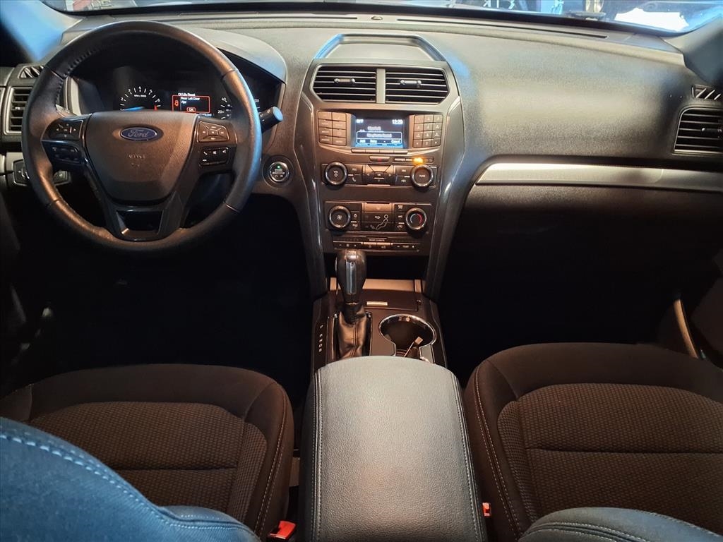 Ford Explorer XLT 4WD 2019