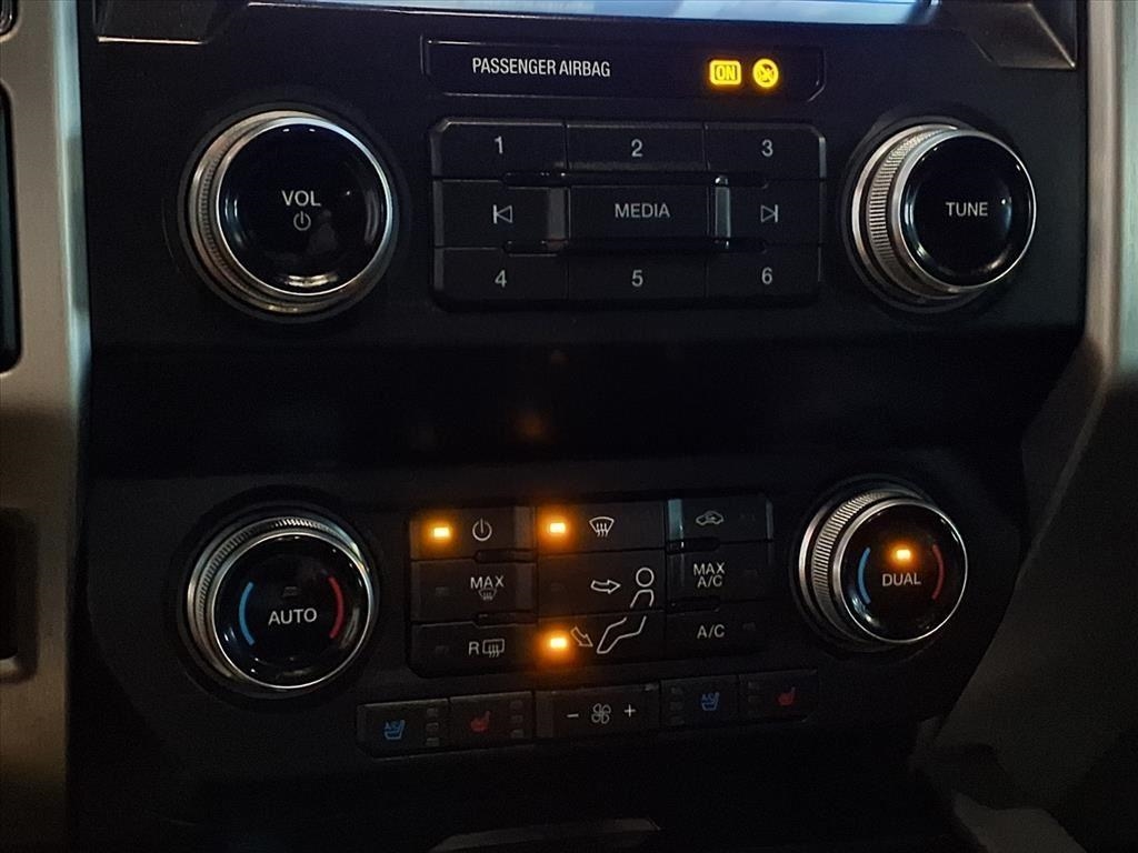 Ford Super Duty F-350 DRW  2019