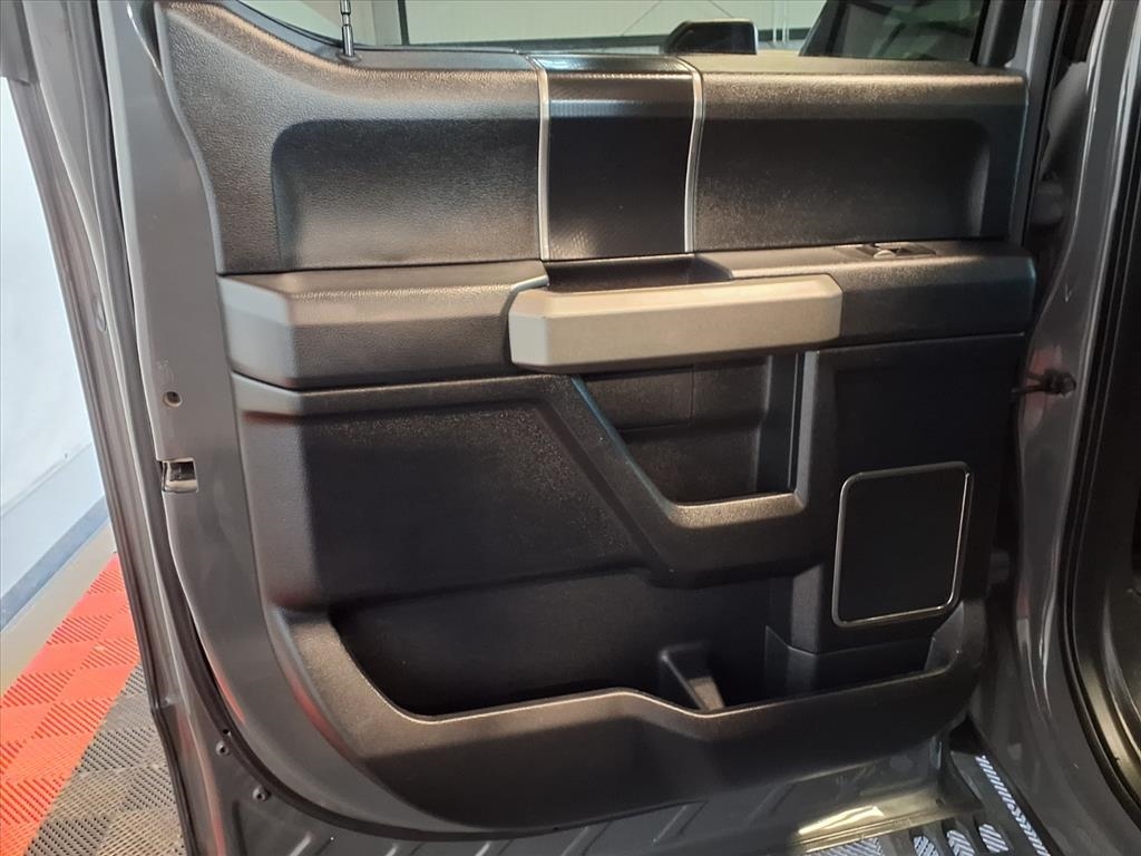 Ford F-150 Raptor 4WD SuperCrew 5.5' Box 2018