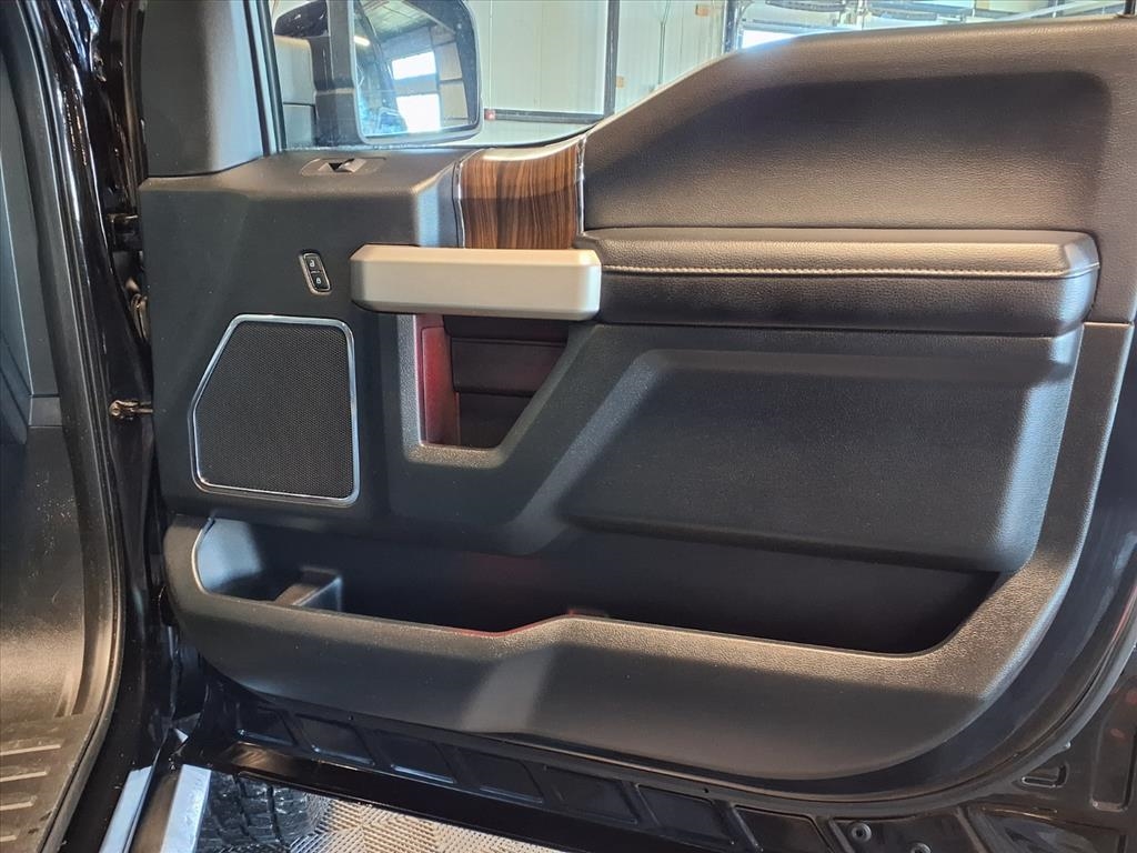 Ford F-150 4WD SuperCrew 145" King Ranch 2016