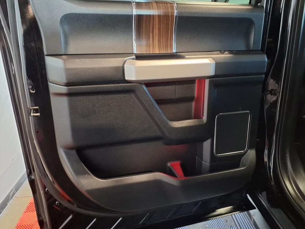 Ford F-150 4WD SuperCrew 145" King Ranch 2016