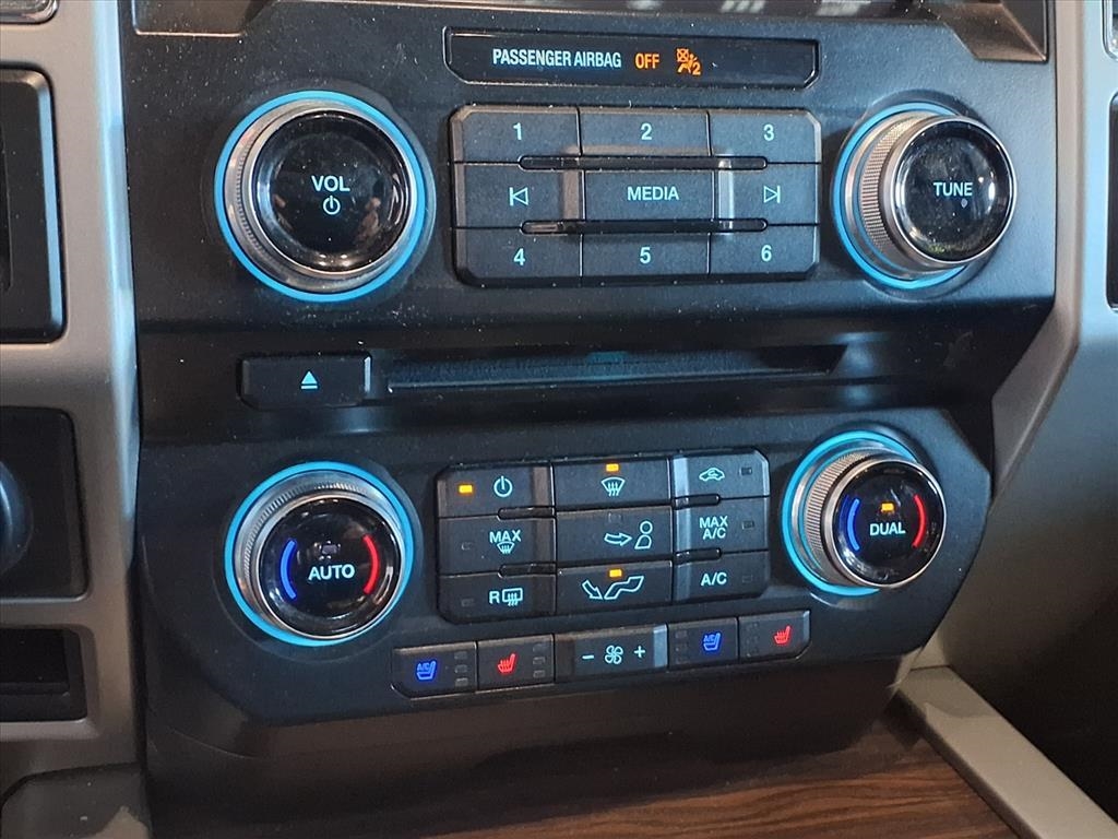 Ford F-150 4WD SuperCrew 145" King Ranch 2016