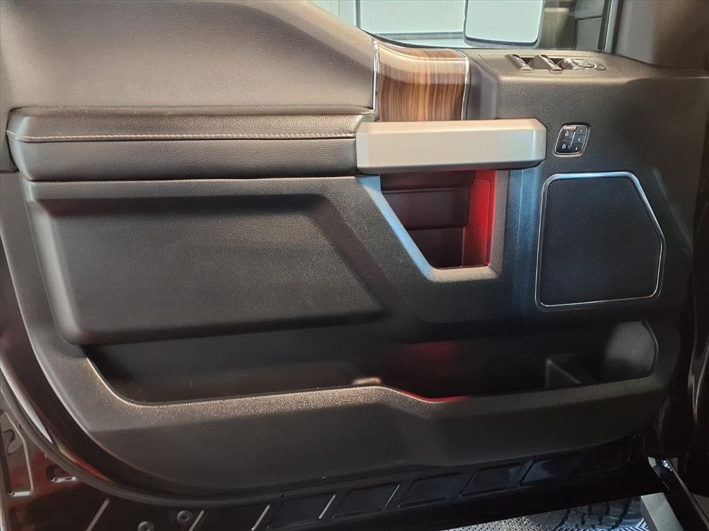 Ford F-150 Lariat 2016