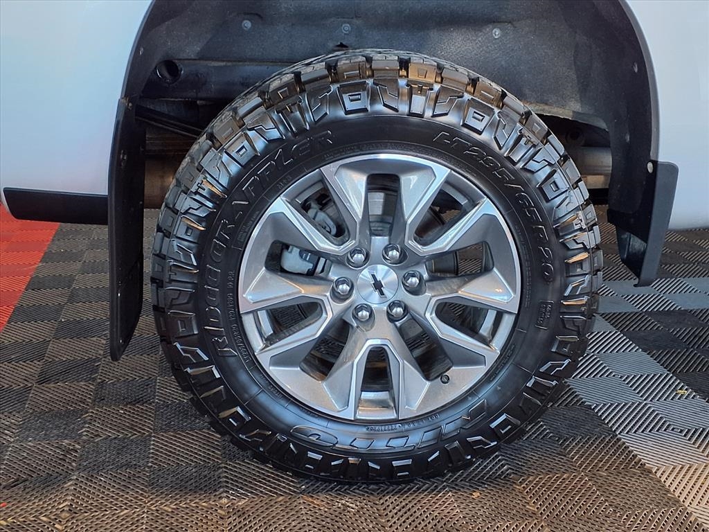 Chevrolet Silverado 1500 4WD Crew Cab 147" RST 2021