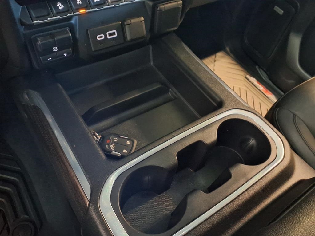 Chevrolet Silverado 1500 4WD Crew Cab 147" RST 2021