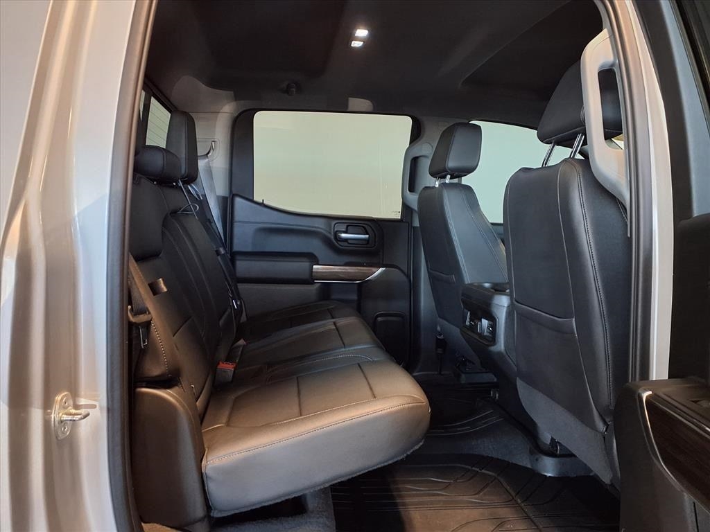 Chevrolet Silverado 1500 4WD Crew Cab 147" RST 2021