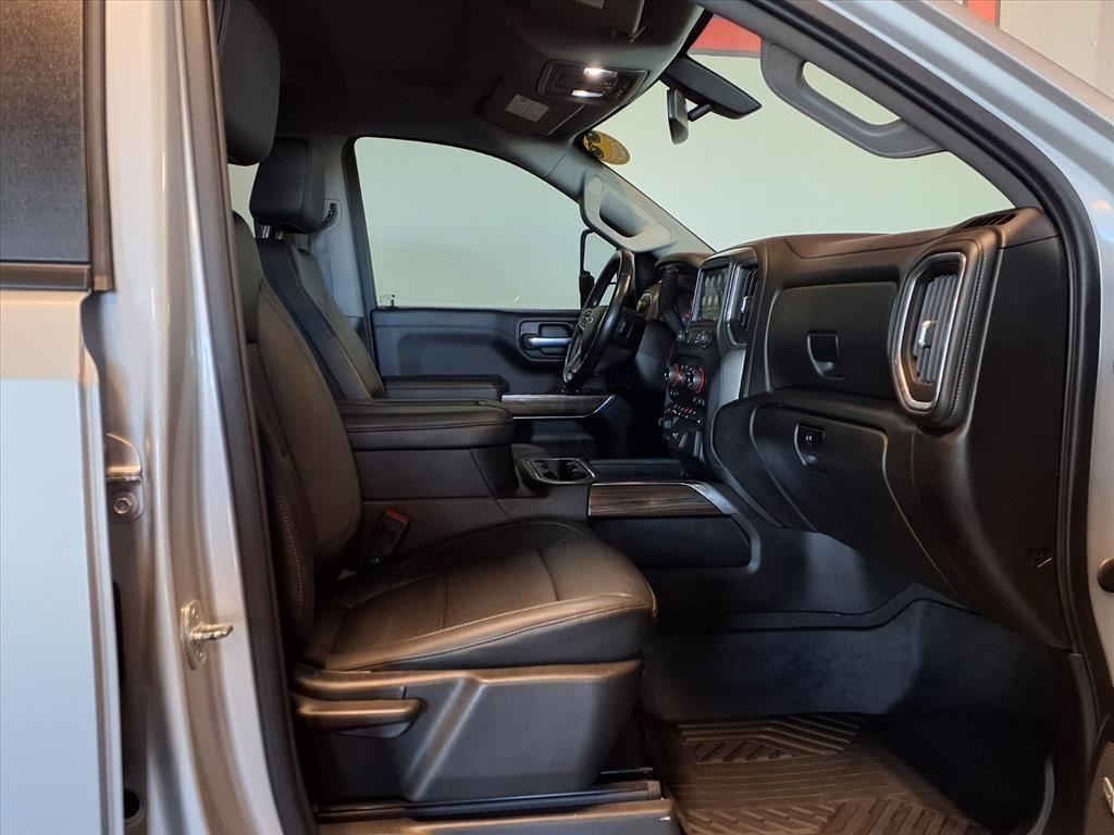 Chevrolet Silverado 1500 4WD Crew Cab 147" RST 2021