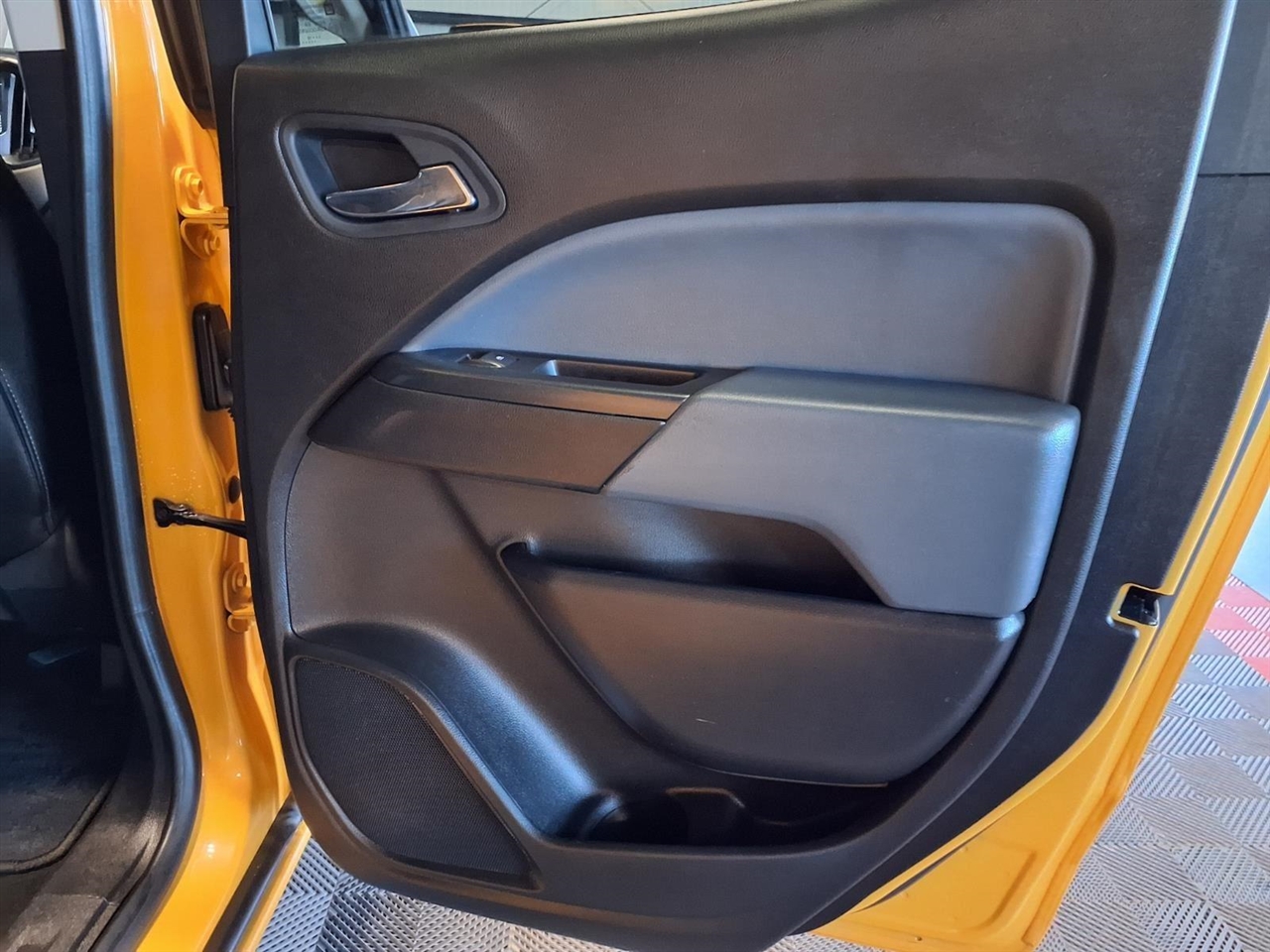 Chevrolet Colorado 4WD Crew Cab 128.3" Z71 2018