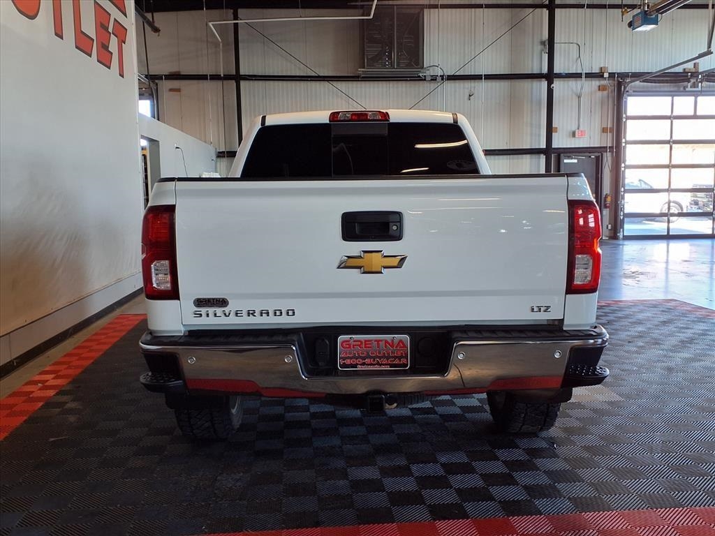 Chevrolet Silverado 1500 4WD Crew Cab 143.5" LTZ w/1LZ 2018