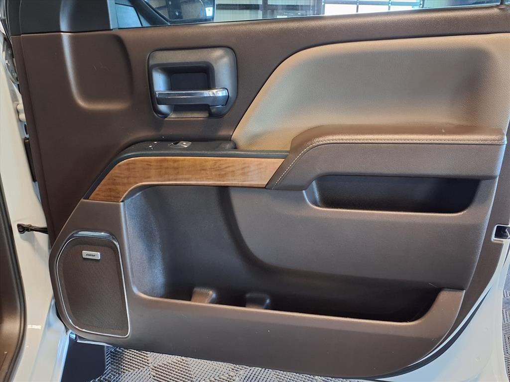 Chevrolet Silverado 1500 4WD Crew Cab 143.5" LTZ w/1LZ 2018