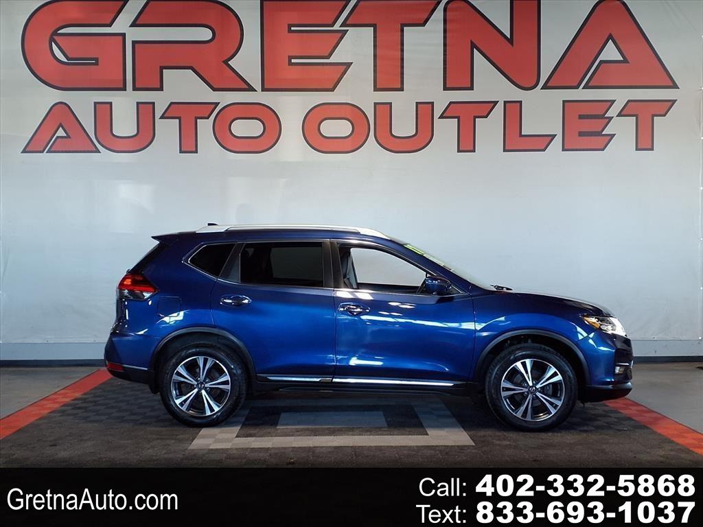 2017 Nissan Rogue SL's photo