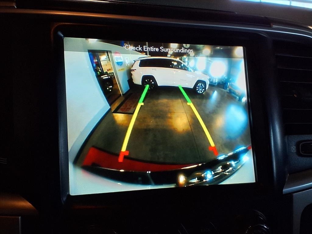 RAM 2500 SLT 4x4 Crew Cab 6'4" Box 2018