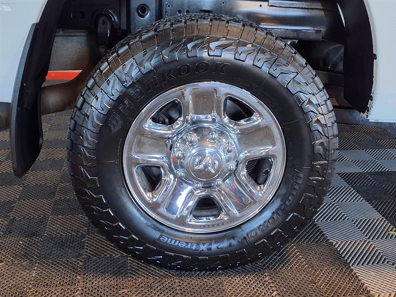 RAM 2500 SLT 4x4 Crew Cab 6'4" Box 2018