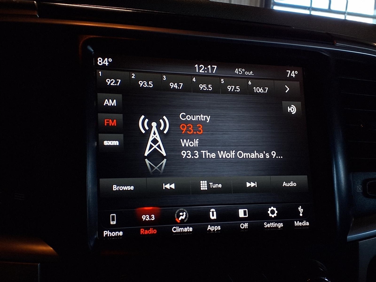 RAM 2500 SLT 4x4 Crew Cab 6'4" Box 2018