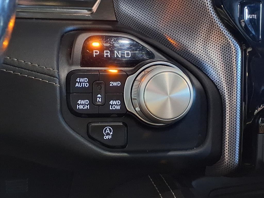 RAM 1500 Limited 4x4 Crew Cab 5'7" Box 2019