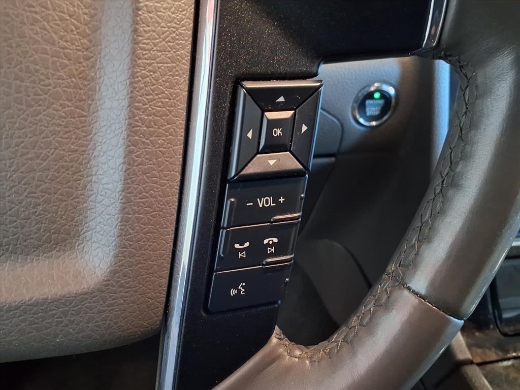 Lincoln Navigator 2WD 4dr Select 2016