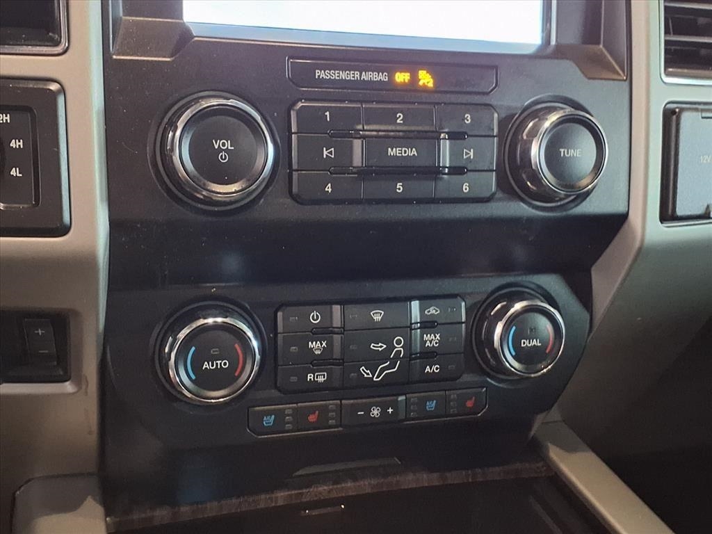 Ford Super Duty F-350 DRW  2019