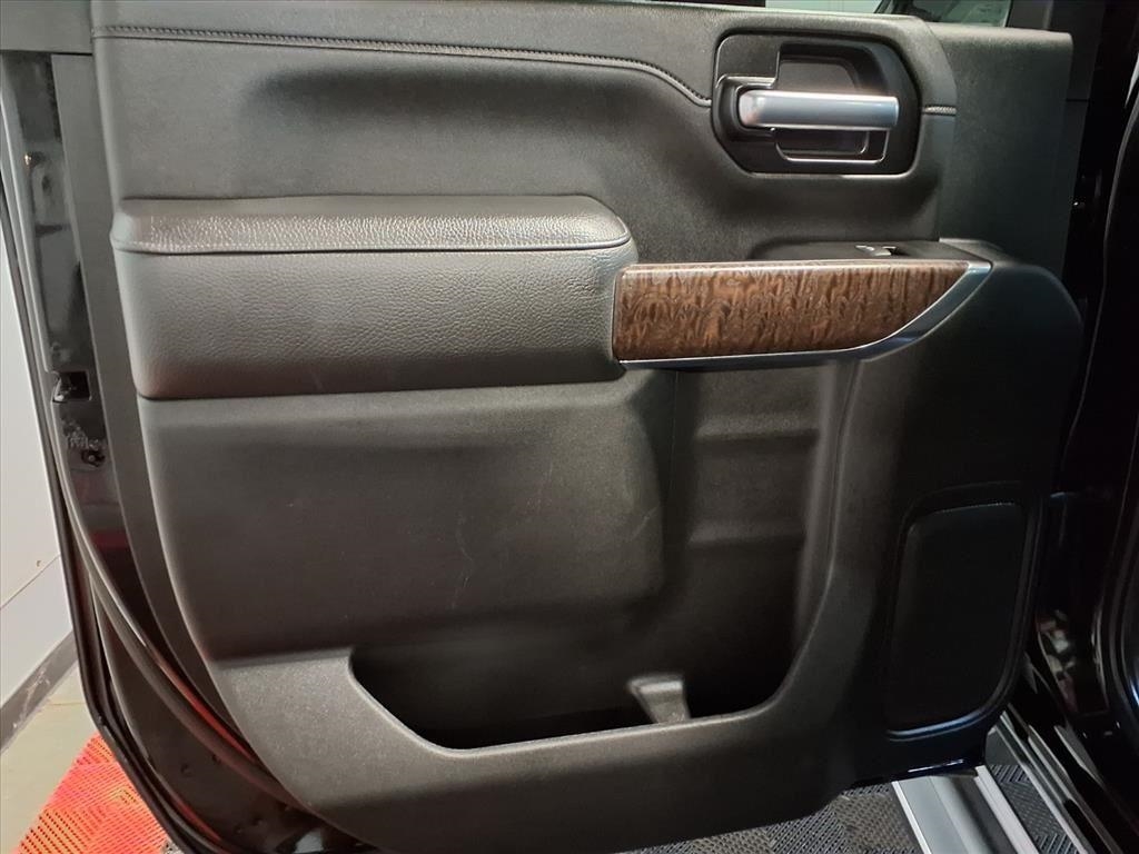 GMC Sierra 2500HD 4WD Crew Cab 159" Denali 2022