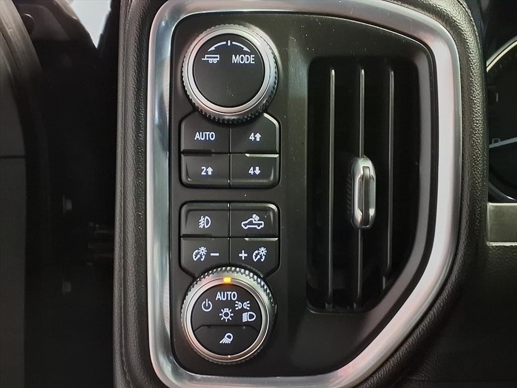 GMC Sierra 2500HD 4WD Crew Cab 159" Denali 2022