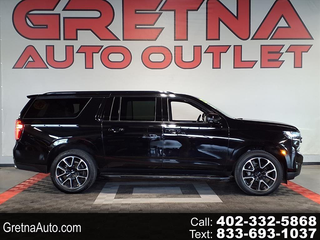 2022 Chevrolet Suburban 4WD 4dr RST