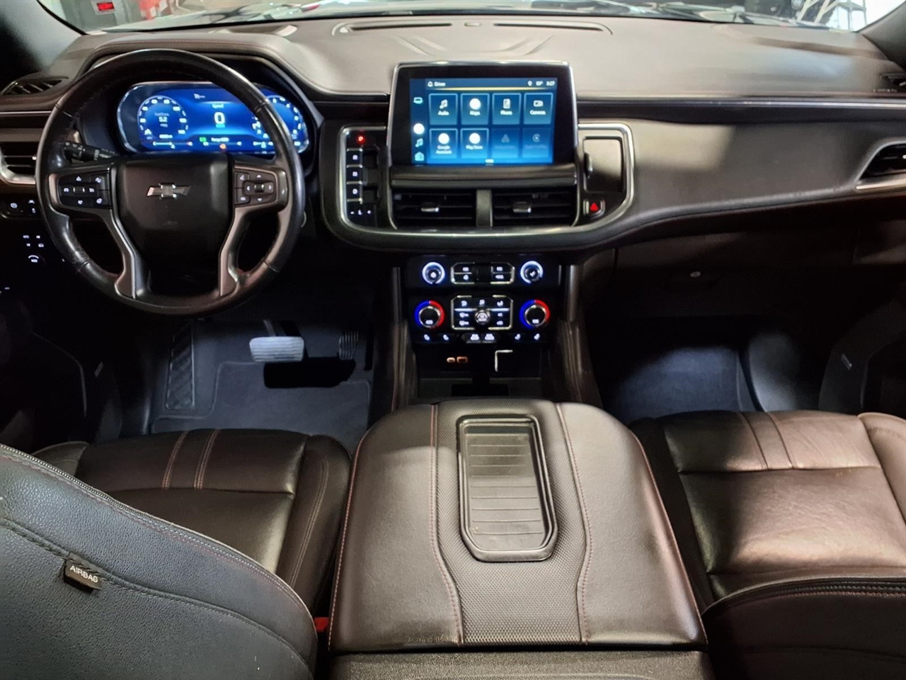 Chevrolet Suburban 4WD 4dr RST 2022