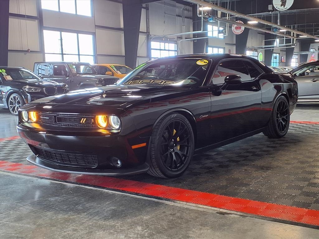 Dodge Challenger SXT Coupe 2017