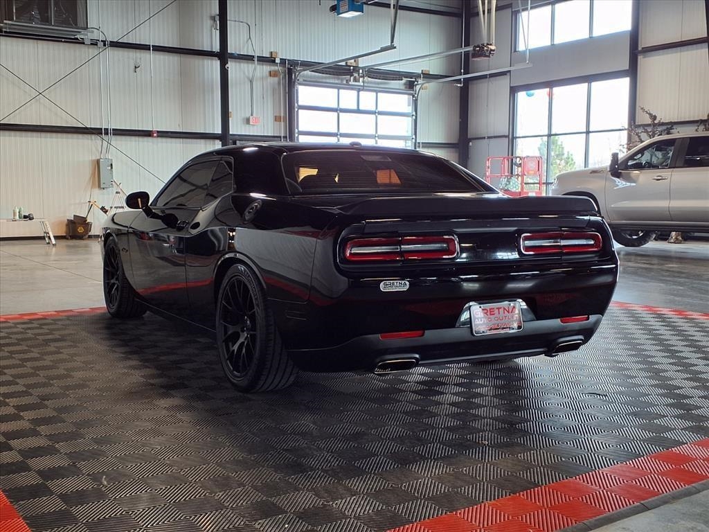 Dodge Challenger SXT Coupe 2017