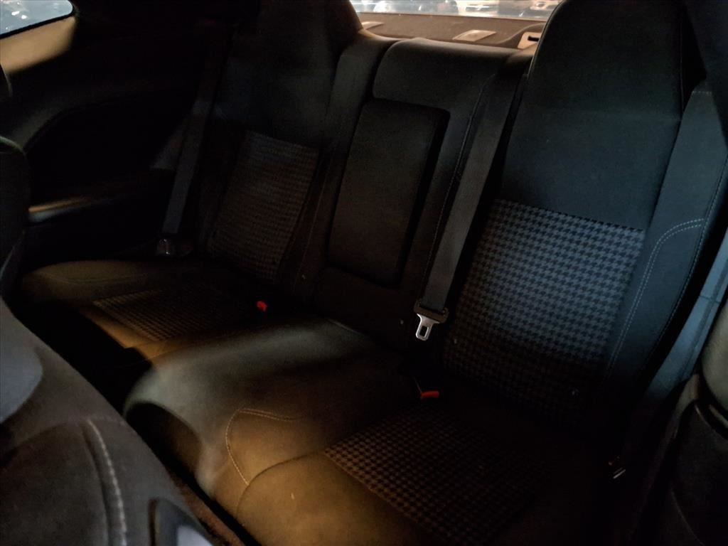 Dodge Challenger SXT Coupe 2017