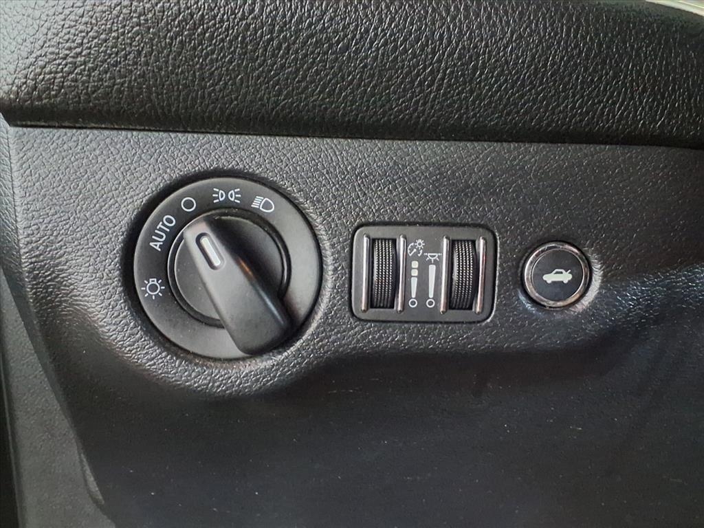 Dodge Challenger SXT Coupe 2017