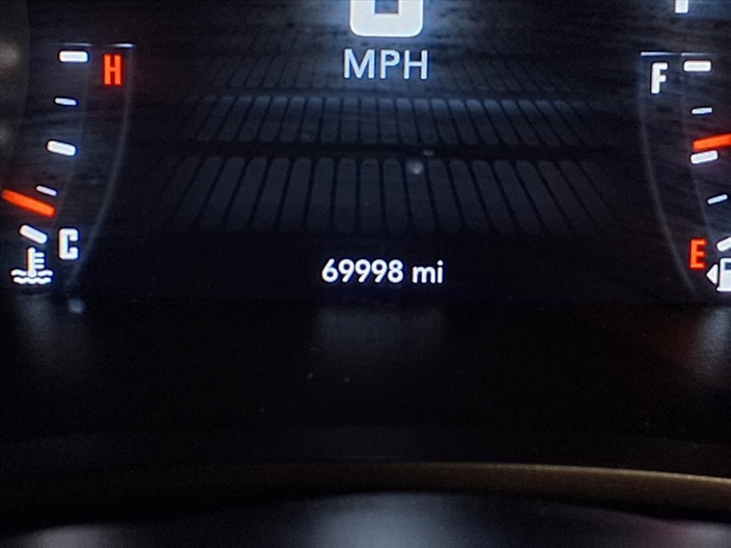 Dodge Challenger SXT Coupe 2017