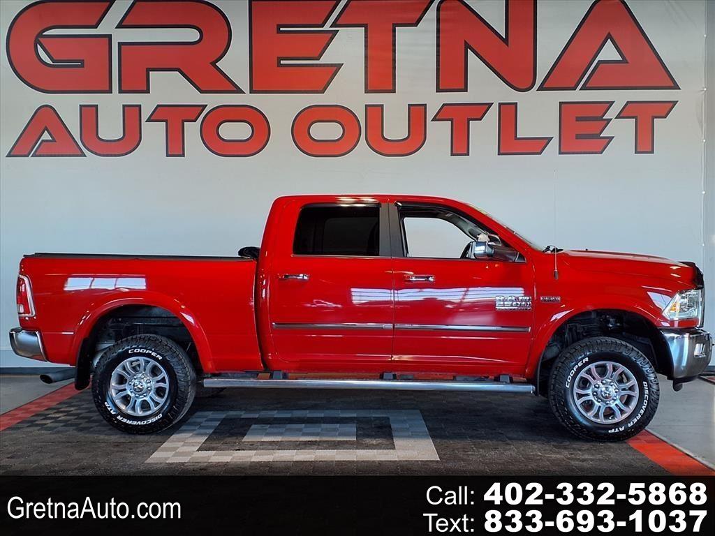2015 RAM 2500 4WD Crew Cab 149" Laramie