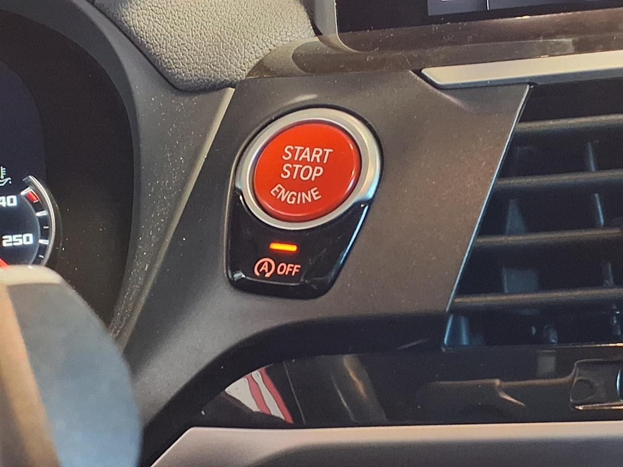 BMW X4 M Sports Activity Coupe 2020