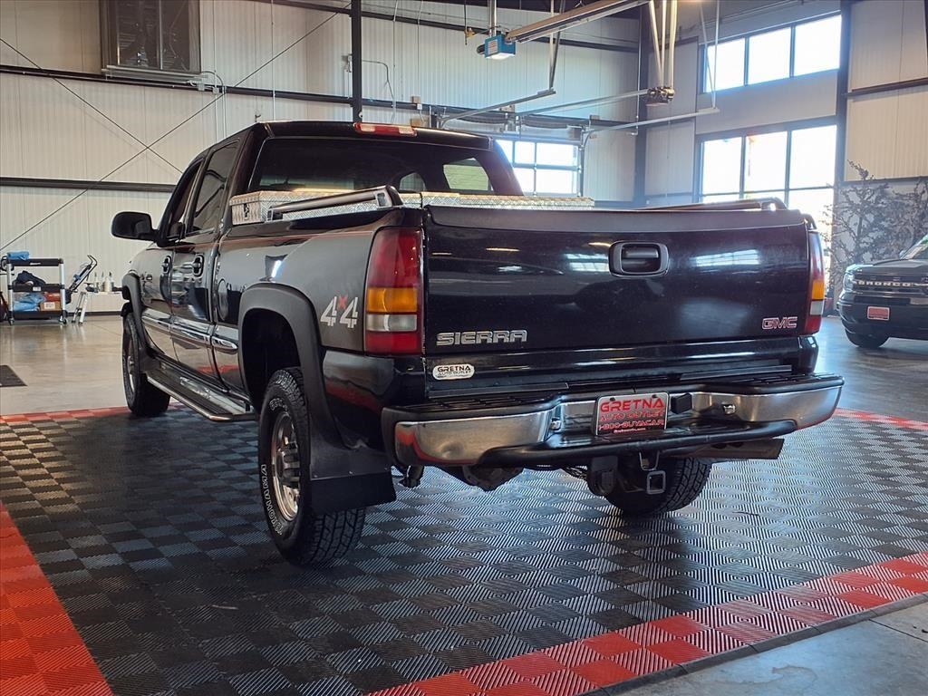 GMC Sierra 2500HD Crew Cab 153" WB 4WD SLE 2002
