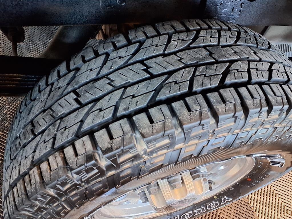 GMC Sierra 2500HD Crew Cab 153" WB 4WD SLE 2002