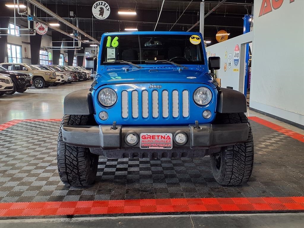 Jeep Wrangler Unlimited 4WD 4dr Sport 2016