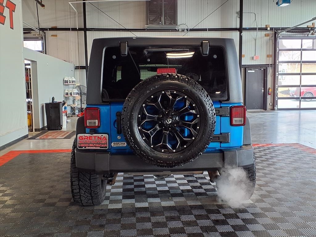 Jeep Wrangler Unlimited 4WD 4dr Sport 2016